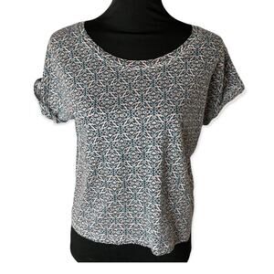 Aeropostale Crop Top Tee Medium Basic Artsy Fun